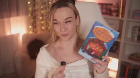 Em -  online show from December 24, 12:00 am