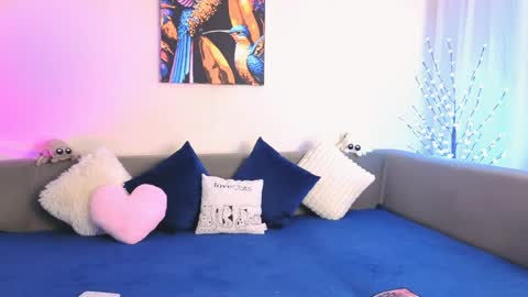 Emily Heels online show from May 1, 3:28 pm