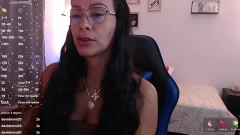 emily leroy. online show from November 4, 12:17 pm