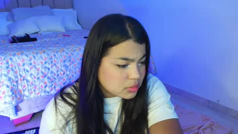 emily_morgam online show from June 5, 7:08 pm