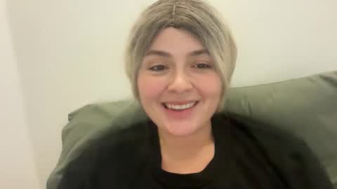 emily_morning_dew online show from October 9, 4:45 pm