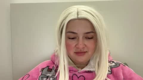 emily_morning_dew online show from December 17, 7:48 am