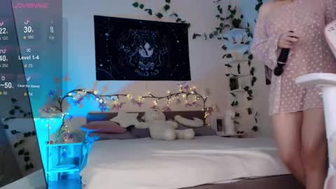 emily_relishh online show from November 8, 1:58 pm