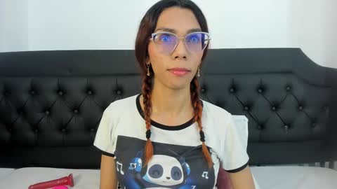 EMILY online show from September 12, 8:44 pm