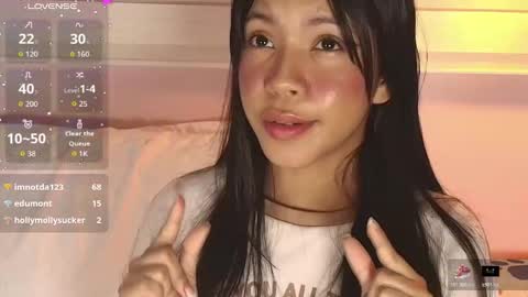 Emily online show from October 23, 1:12 pm