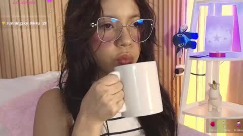 Emily online show from February 25, 12:31 pm