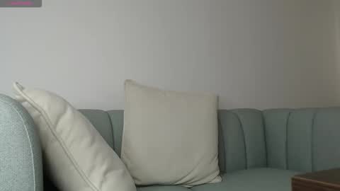 Snapshot of emily_theen chatting on October 25, 3:12 pm Emily  online show from October 25, 3:12 pm