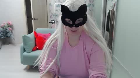 Emily online show from February 15, 6:06 pm