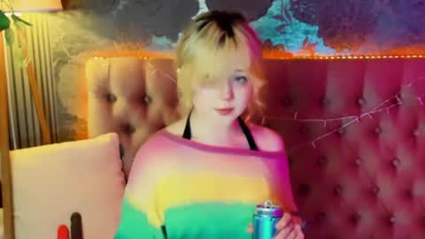 Baby Emelli online show from May 26, 6:41 am