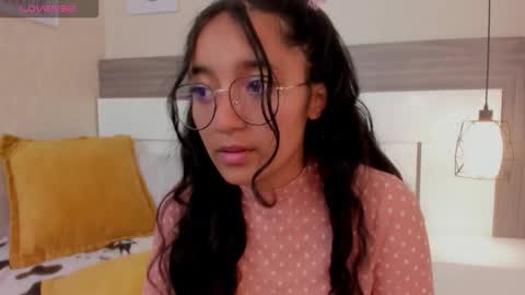 Emily Bluush online show from February 25, 7:06 pm