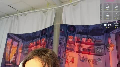 Emilyhaves online show from November 10, 6:32 pm