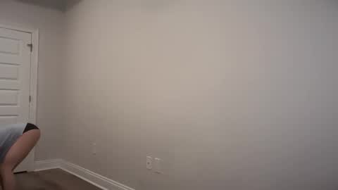 emily choi online show from March 8, 2:04 am