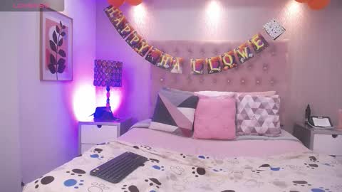 EMILY  online show from October 23, 4:03 am