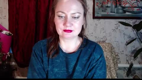 EmilyDoth online show from February 19, 11:31 am