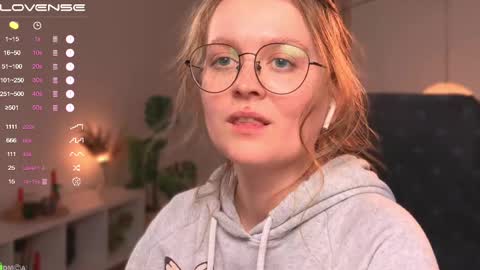 Emily  online show from February 23, 6:23 pm