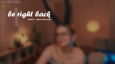 Emily  online show from November 24, 3:22 pm