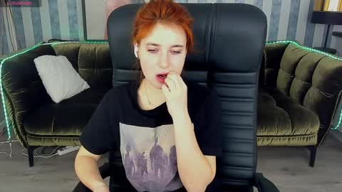 Emily online show from January 15, 9:35 am