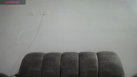 Emilyhines online show from April 22, 2:52 am