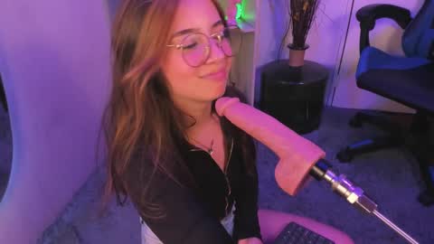 VALEEEN online show from February 28, 7:03 pm