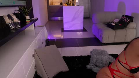 emmy i see you 6pm online show from February 13, 1:42 am