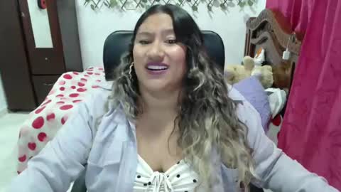 Emily Cortez online show from December 2, 1:29 am