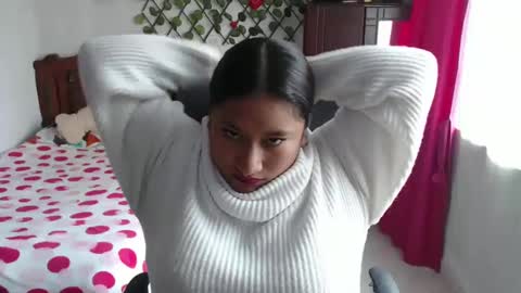 Emily Cortez online show from December 28, 8:47 pm