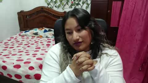 Emily Cortez online show from December 24, 11:55 pm