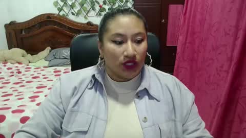 Emily Cortez online show from January 3, 1:59 am