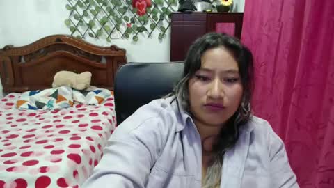 Emily Cortez online show from December 21, 2:41 am