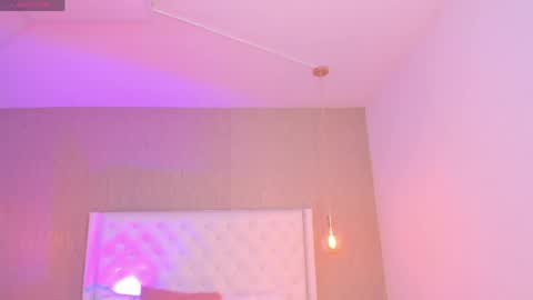 My IG - EmilyParker   online show from April 16, 8:09 pm