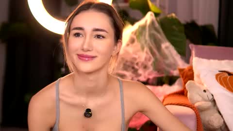 Emily online show from October 28, 3:18 am