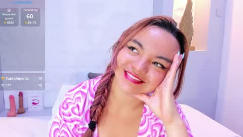 EMILY online show from March 10, 11:06 pm