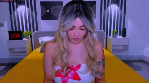 Emily online show from March 2, 1:10 am