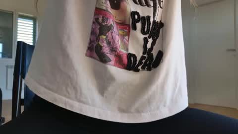 Emily ----  online show from October 29, 11:56 am