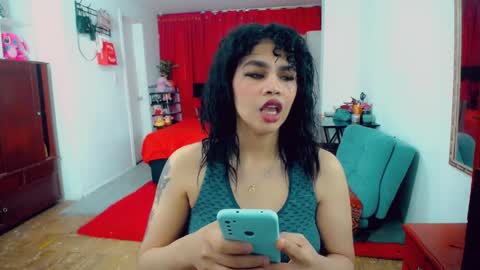 emma online show from April 8, 8:01 pm