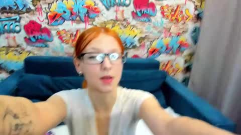 Emma online show from March 7, 9:09 am