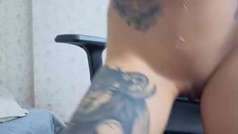 Emma online show from December 4, 11:48 pm