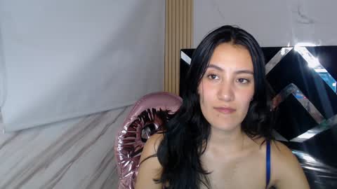 emma online show from December 29, 10:47 pm