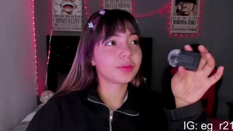 emma_grayys online show from July 5, 12:23 pm