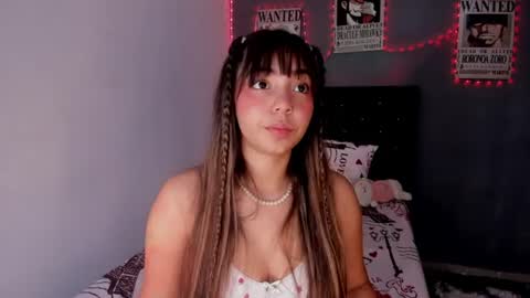 emma_grayys online show from July 9, 9:35 am