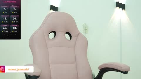 emma_jamess online show from February 19, 3:38 am