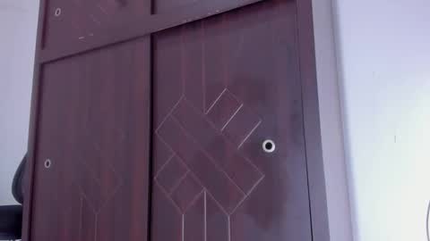 whises lits        online show from October 30, 3:12 pm