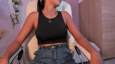 Emma online show from October 13, 6:54 pm