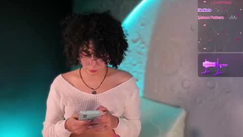     online show from October 16, 10:04 am