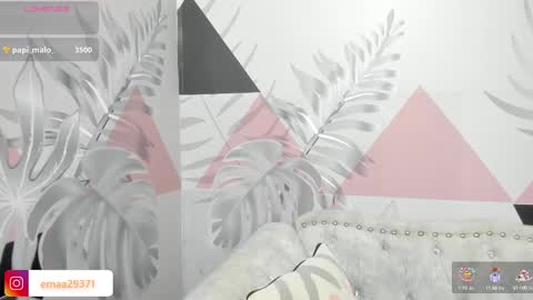 Emma online show from March 5, 9:37 pm