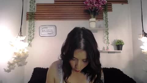 Emma Black online show from February 20, 4:09 pm