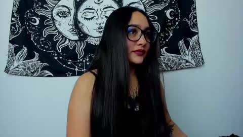 Emma online show from October 9, 6:57 pm