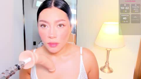   online show from January 11, 12:00 pm