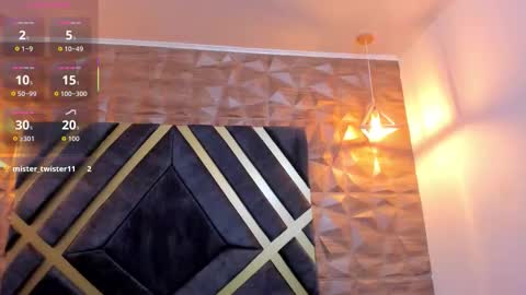 EMMA online show from October 2, 6:17 pm