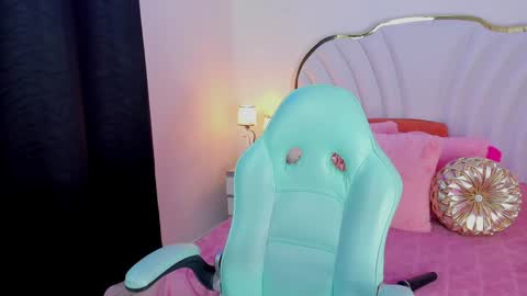 Welcome Im yosein  Your love is my passion activate it with your tips and enjoy with me online show from February 4, 10:34 pm